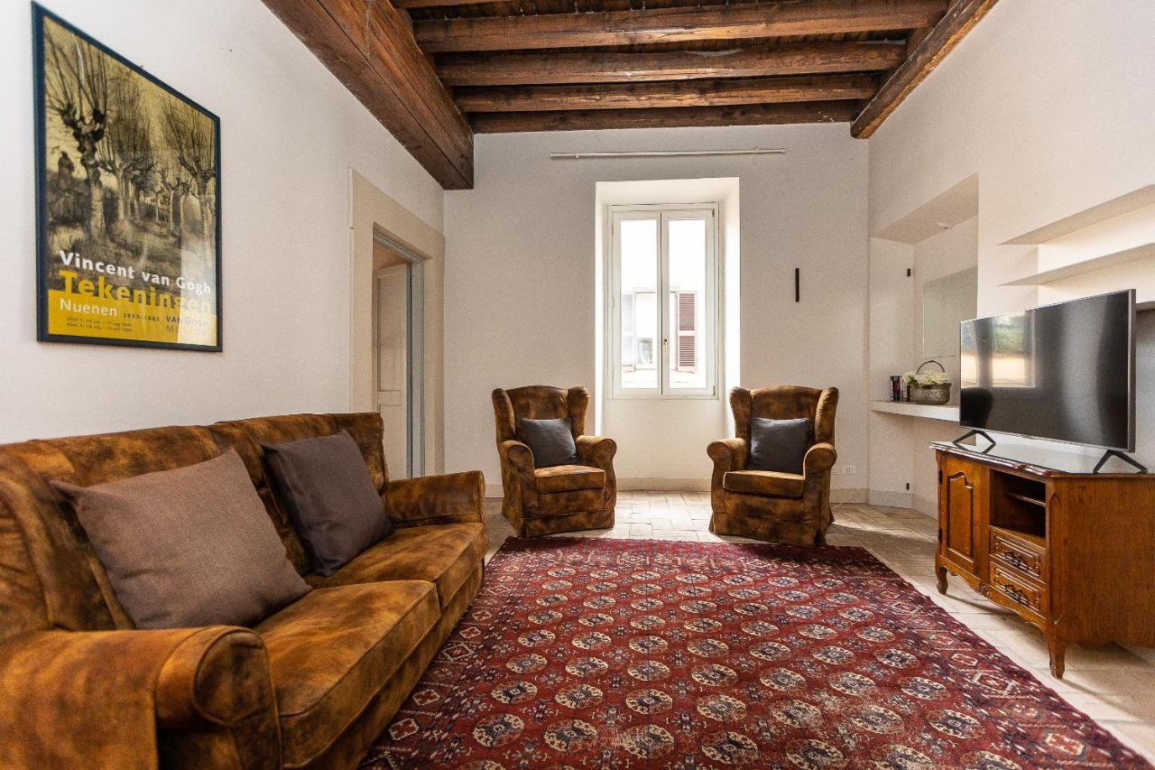 Rome Historical Apartment - Arco Dei Banchi Εξωτερικό φωτογραφία