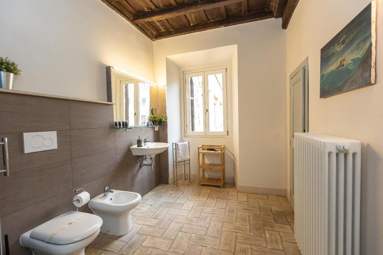 Rome Historical Apartment - Arco Dei Banchi Εξωτερικό φωτογραφία
