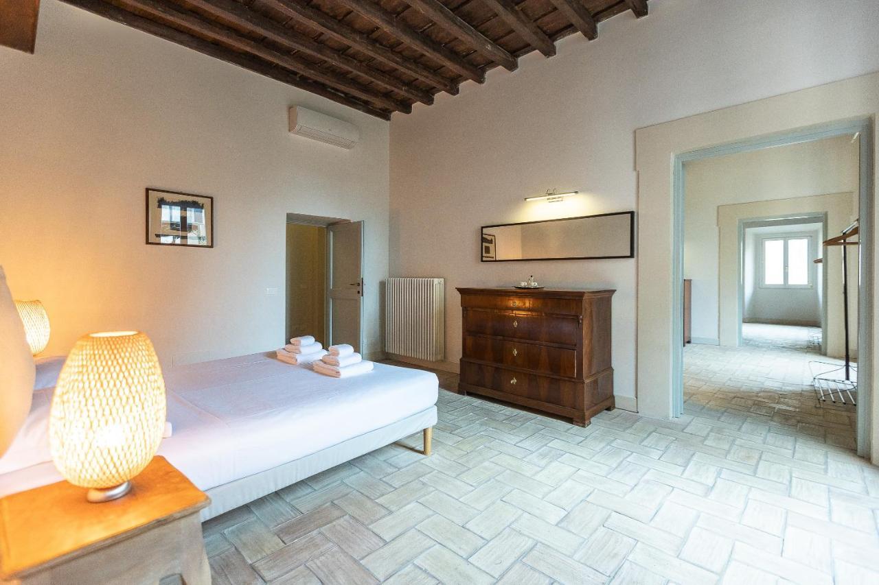Rome Historical Apartment - Arco Dei Banchi Εξωτερικό φωτογραφία