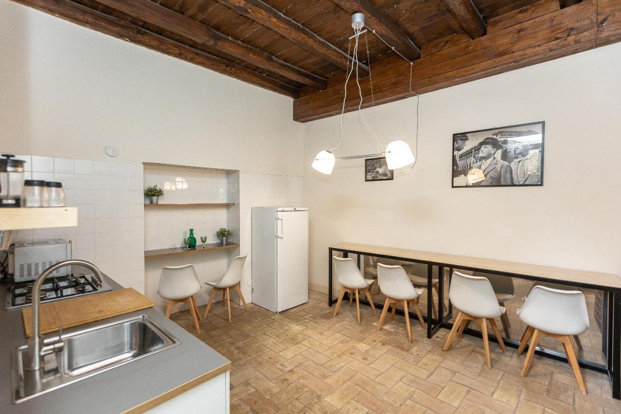 Rome Historical Apartment - Arco Dei Banchi Εξωτερικό φωτογραφία